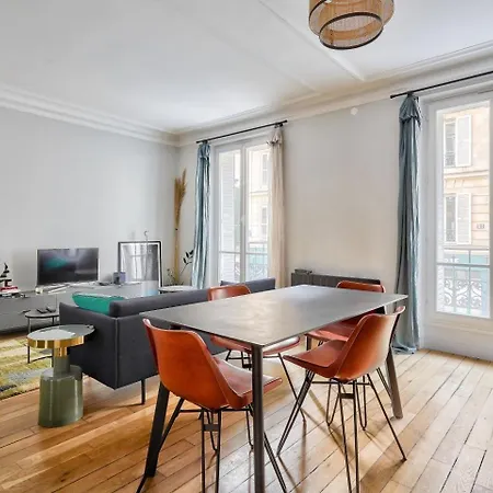 Daire Guestready - Gateway To Parisian Delight